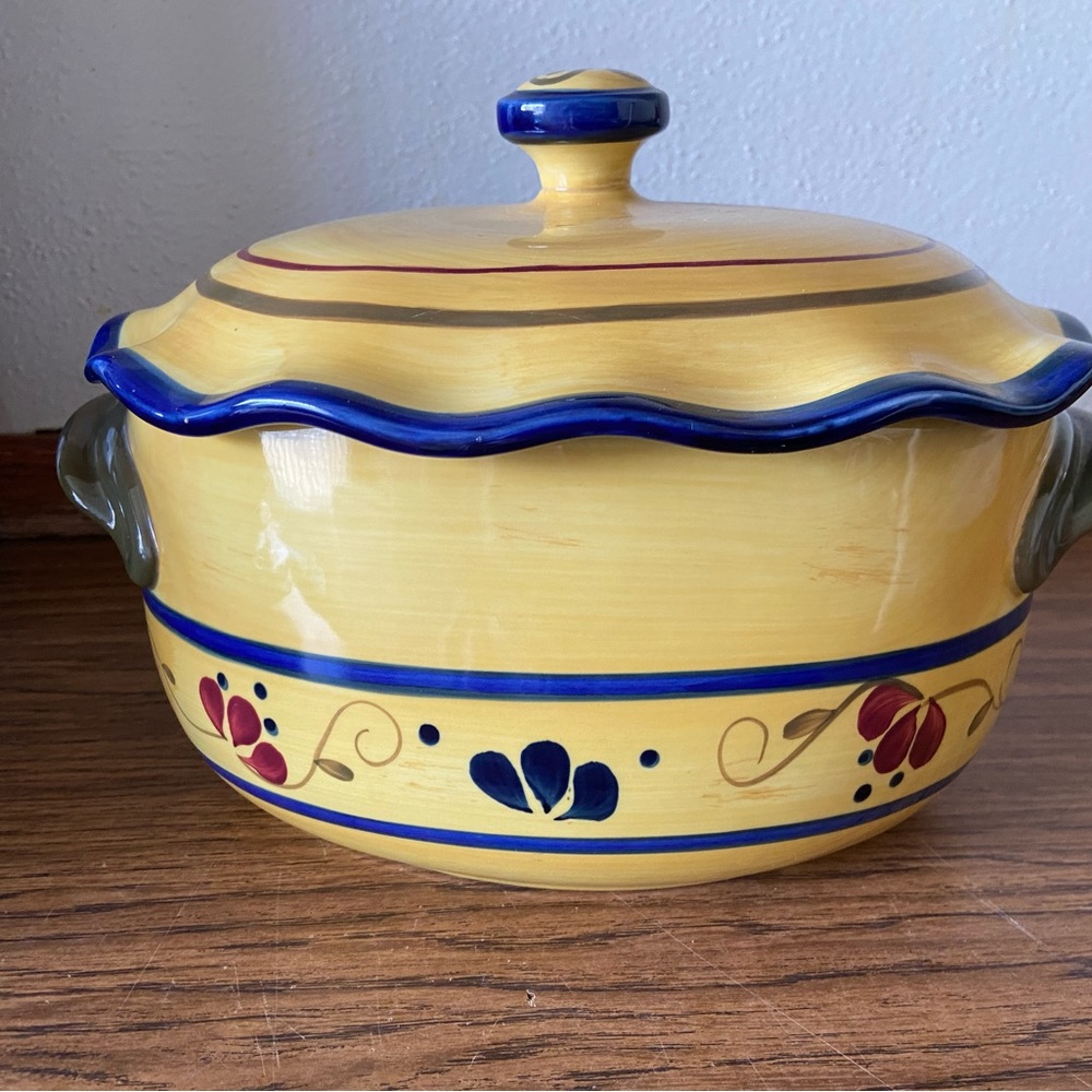 Home and garden party “welcome home” bean pot & lid